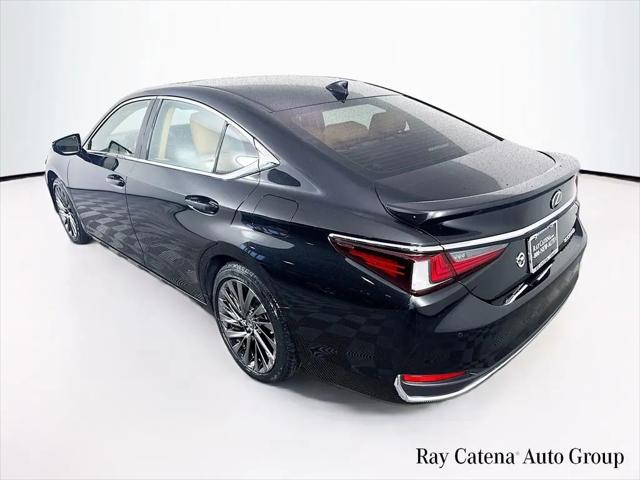 2024 Lexus ES 300h Luxury