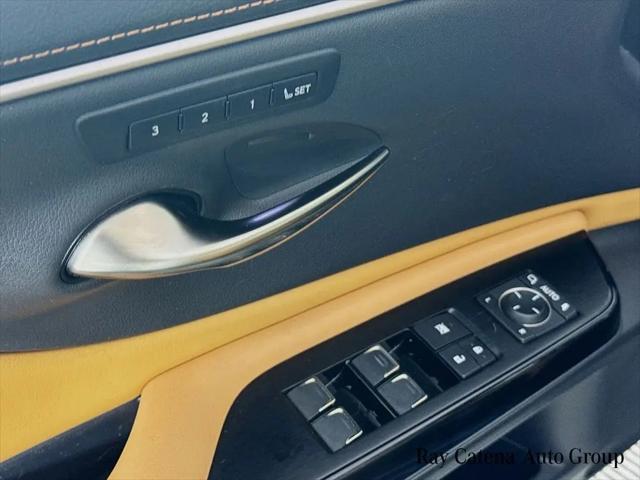 2024 Lexus ES 300h Luxury