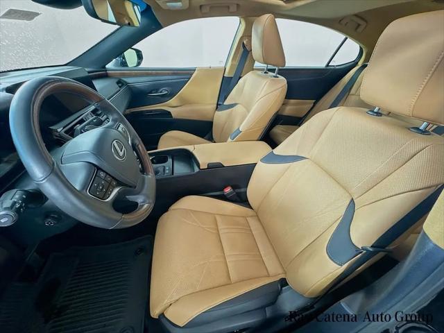 2024 Lexus ES 300h Luxury