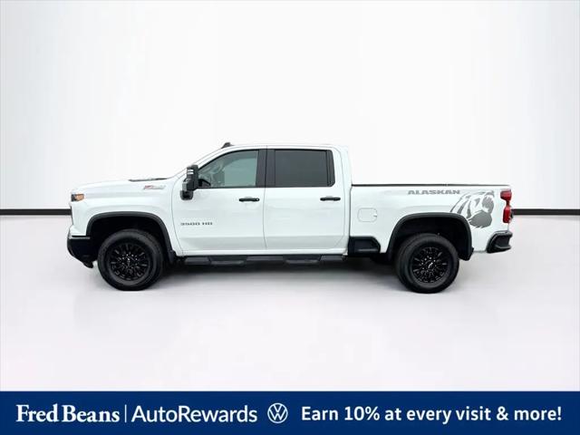 2024 Chevrolet Silverado 3500HD 2WD Crew Cab Standard Bed Work Truck