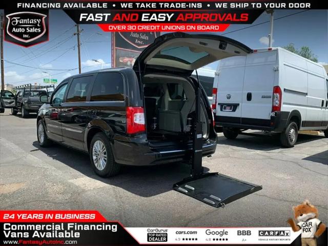 2015 Chrysler Town & Country Touring-L for sale in Phoenix, AZ
