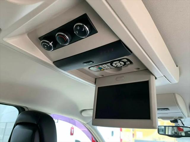2015 Chrysler Town & Country Touring-L