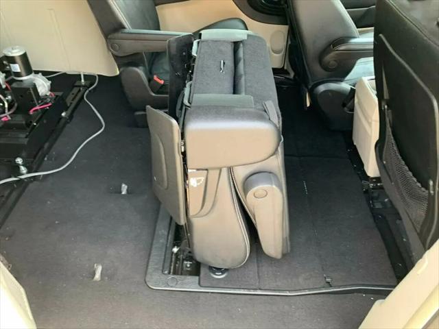 2015 Chrysler Town & Country Touring-L