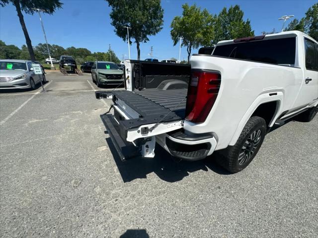 2024 GMC Sierra 3500HD 4WD Crew Cab Standard Bed Denali Ultimate