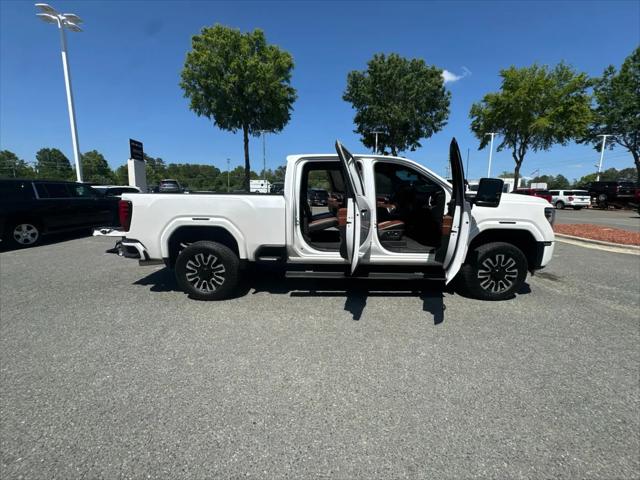 2024 GMC Sierra 3500HD 4WD Crew Cab Standard Bed Denali Ultimate