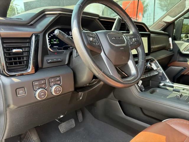 2024 GMC Sierra 3500HD 4WD Crew Cab Standard Bed Denali Ultimate