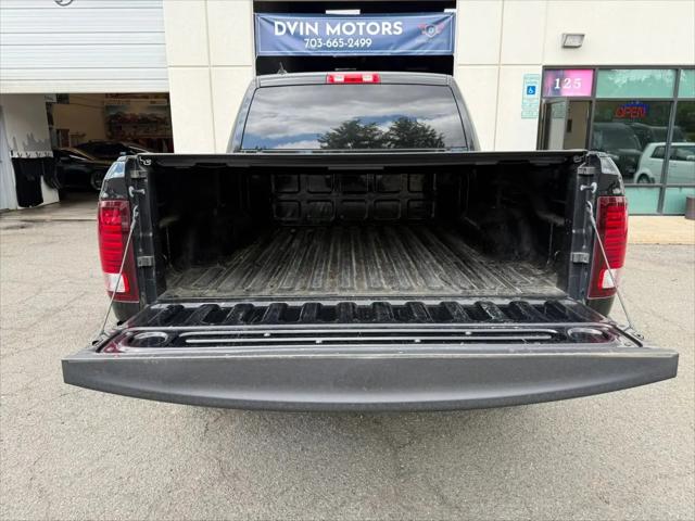 2022 Ram 1500 Classic Warlock Crew Cab 4x4 5'7" Box