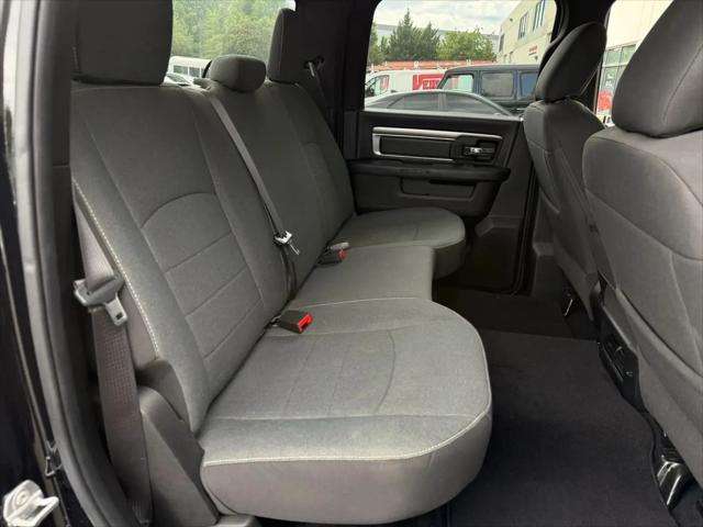 2022 Ram 1500 Classic Warlock Crew Cab 4x4 5'7" Box