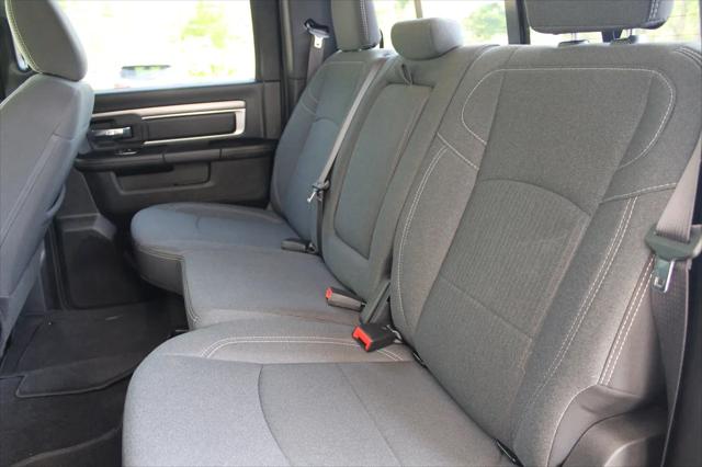 2024 Ram 1500 Classic Warlock Crew Cab 4x4 5'7" Box