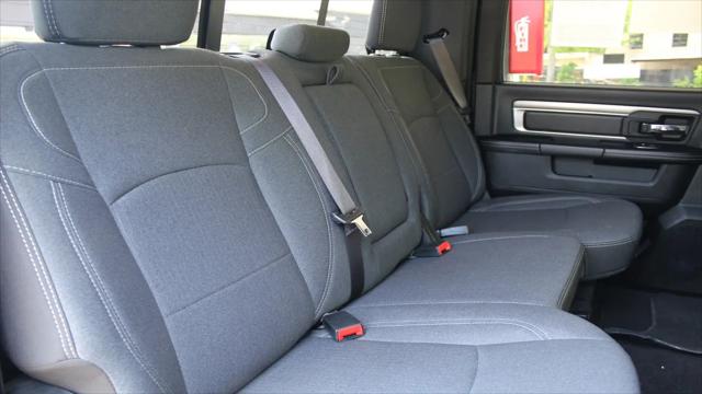 2024 Ram 1500 Classic Warlock Crew Cab 4x4 5'7" Box
