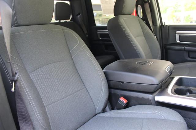 2024 Ram 1500 Classic Warlock Crew Cab 4x4 5'7" Box