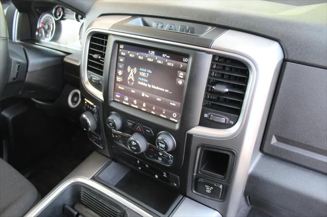 2024 Ram 1500 Classic Warlock Crew Cab 4x4 5'7" Box