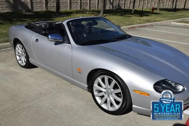 2005 Jaguar XK8 Standard