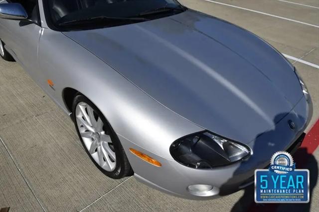 2005 Jaguar XK8 Standard