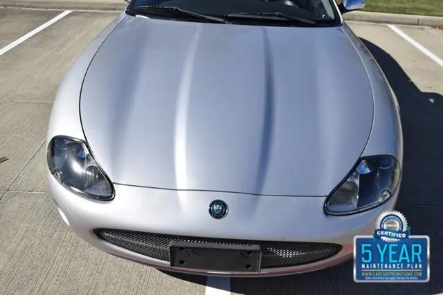 2005 Jaguar XK8 Standard