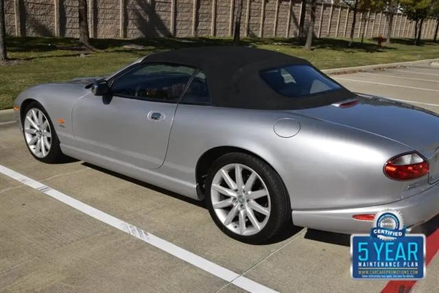 2005 Jaguar XK8 Standard