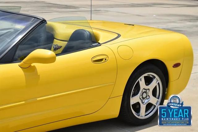 2004 Chevrolet Corvette Base