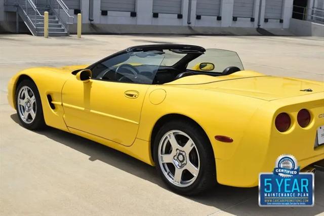 2004 Chevrolet Corvette Base