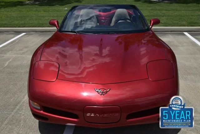 2004 Chevrolet Corvette Base