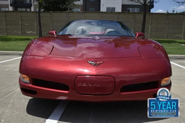 2004 Chevrolet Corvette Base
