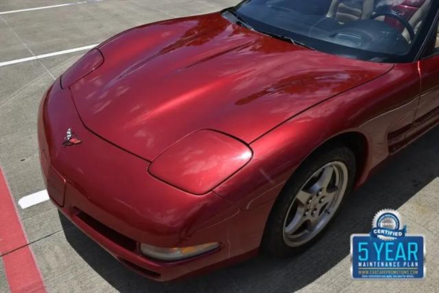 2004 Chevrolet Corvette Base