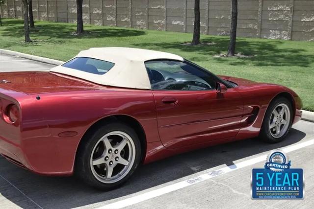 2004 Chevrolet Corvette Base