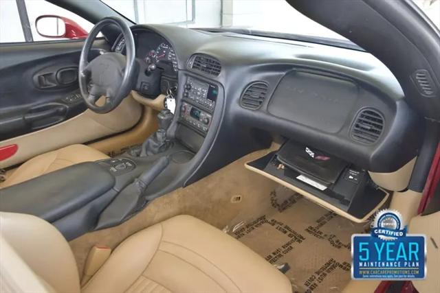 2004 Chevrolet Corvette Base