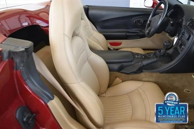 2004 Chevrolet Corvette Base