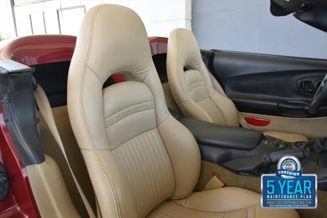2004 Chevrolet Corvette Base