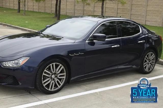 2015 Maserati Ghibli Standard
