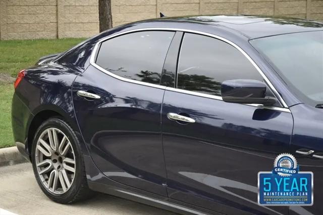 2015 Maserati Ghibli Standard