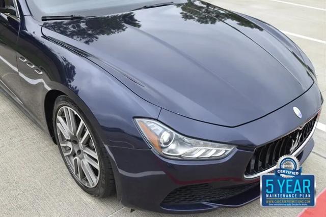 2015 Maserati Ghibli Standard