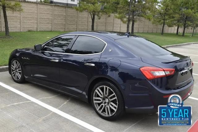 2015 Maserati Ghibli Standard