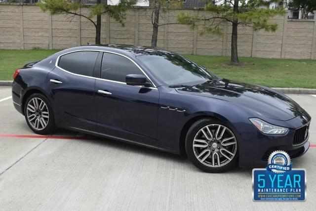 2015 Maserati Ghibli Standard