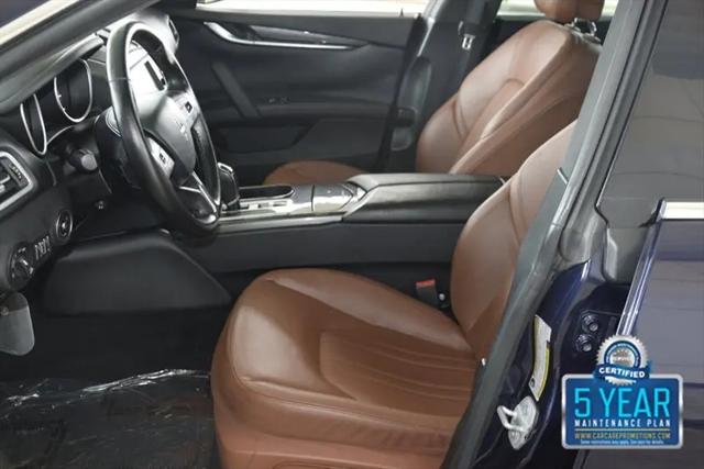 2015 Maserati Ghibli Standard