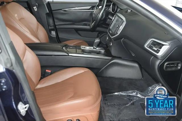 2015 Maserati Ghibli Standard