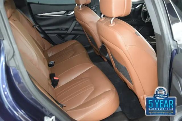 2015 Maserati Ghibli Standard