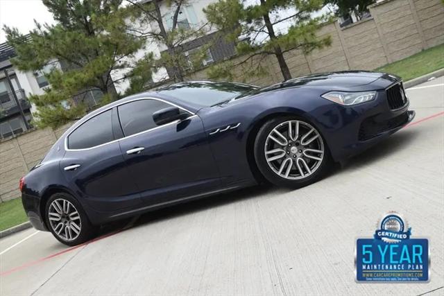2015 Maserati Ghibli Standard