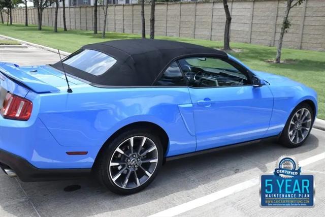 2011 Ford Mustang GT Premium