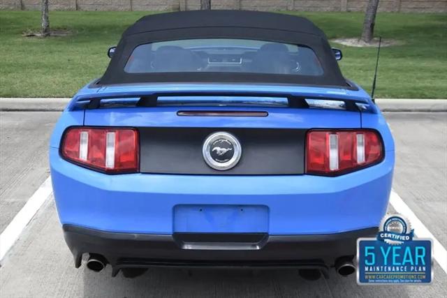 2011 Ford Mustang GT Premium