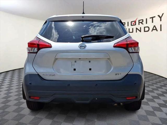 2020 Nissan Kicks SV Xtronic CVT