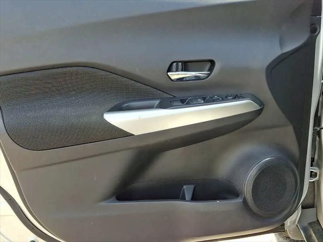 2020 Nissan Kicks SV Xtronic CVT
