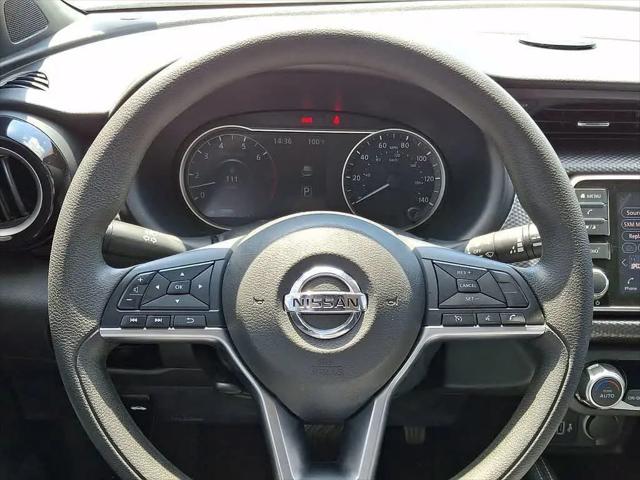 2020 Nissan Kicks SV Xtronic CVT