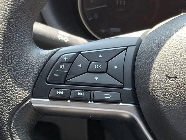 2020 Nissan Kicks SV Xtronic CVT