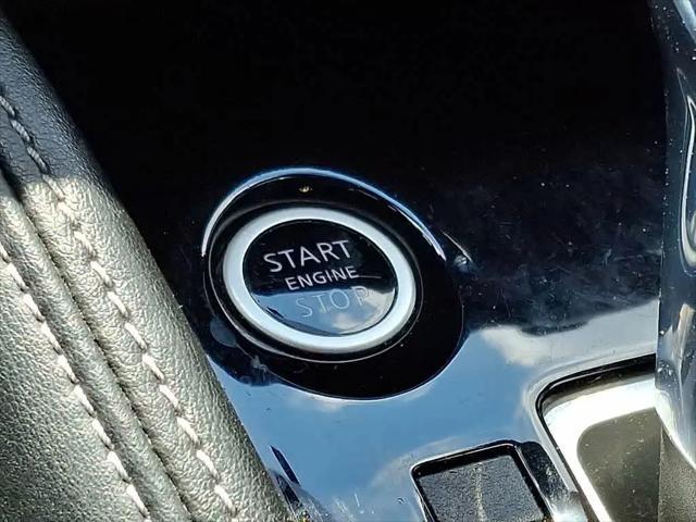 2020 Nissan Kicks SV Xtronic CVT