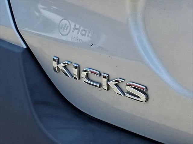 2020 Nissan Kicks SV Xtronic CVT