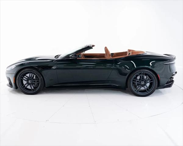 2023 Aston Martin DBS Volante