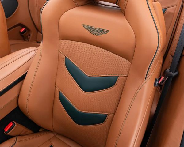 2023 Aston Martin DBS Volante
