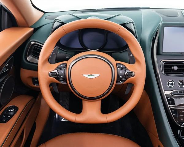 2023 Aston Martin DBS Volante
