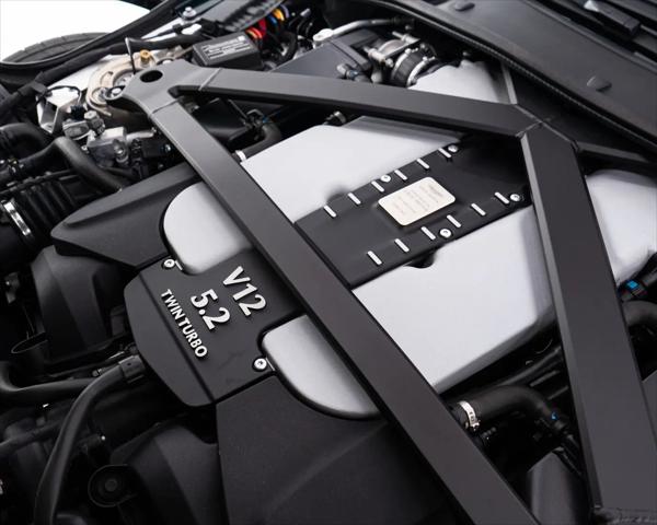 2023 Aston Martin DBS Volante